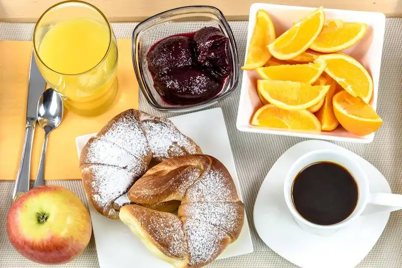 benefits of advance payday services for hospitality workers 1683583334 4931