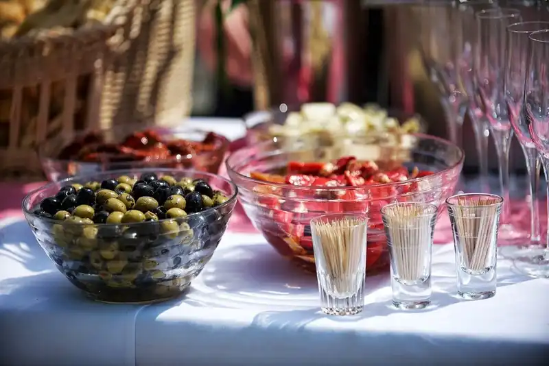 understanding the catering market 1699468686 3626
